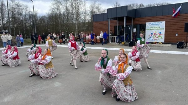 Яркое продолжение Первомая в парке Добросельский